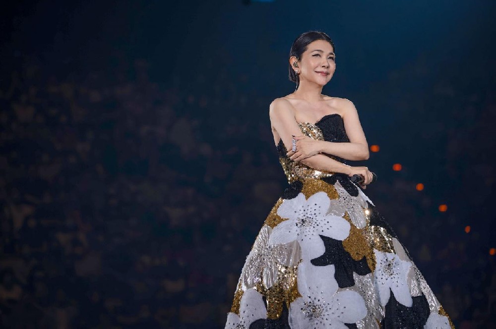 张清芳14张专辑重新上架数字平台：每首歌闪耀着珍贵时光